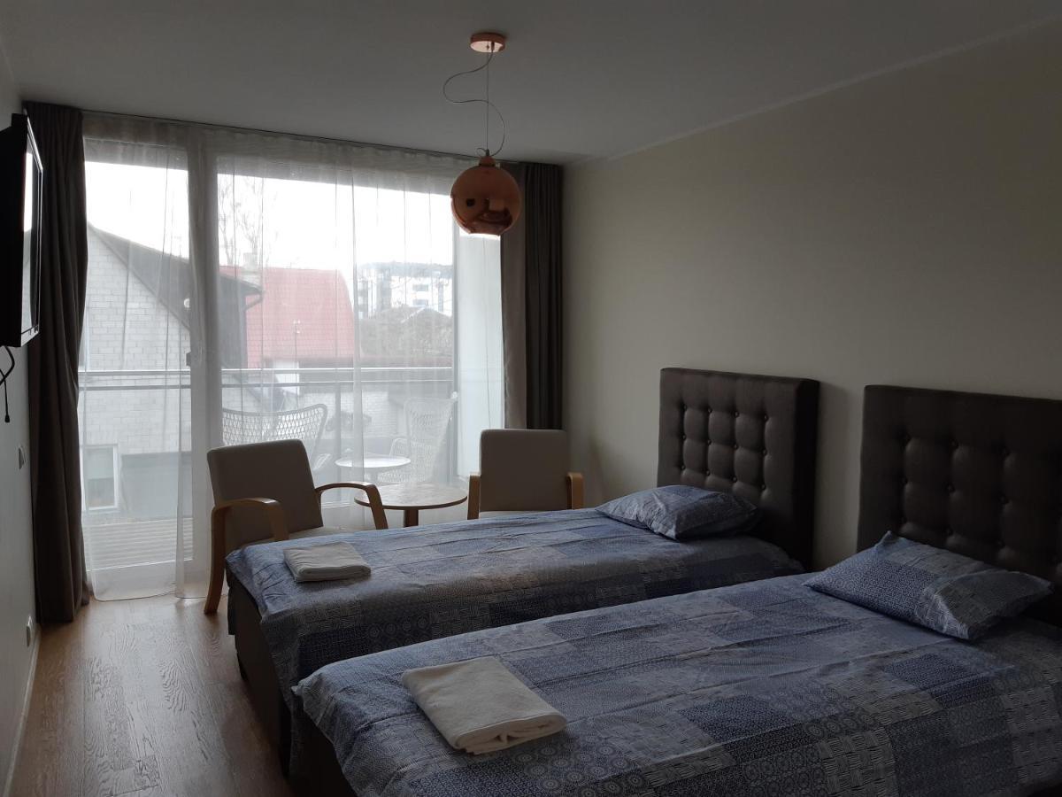 Aisa Street Apartments Parnu Ngoại thất bức ảnh