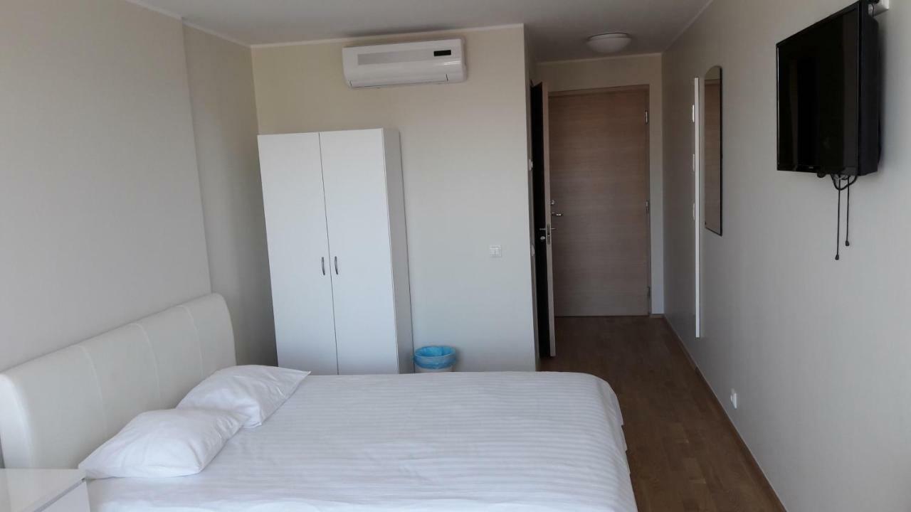 Aisa Street Apartments Parnu Ngoại thất bức ảnh